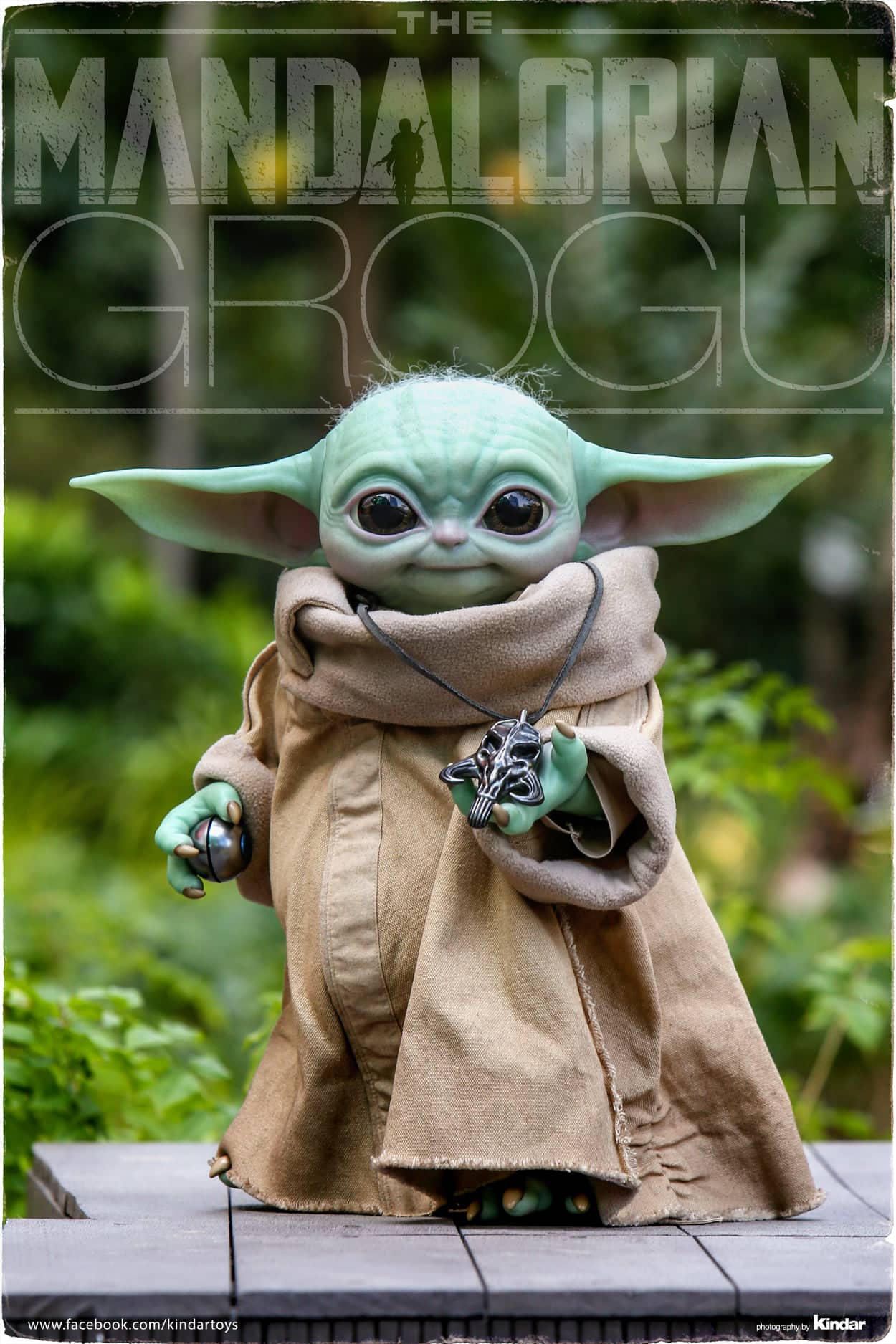 Hot Toys Share The Child (Grogu) LifeSize Figure Final Product Photos